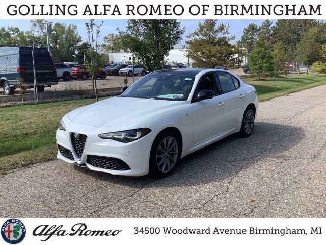 2024 Alfa Romeo Giulia Ti