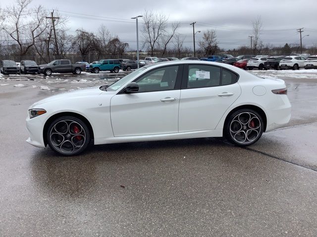 2024 Alfa Romeo Giulia Ti