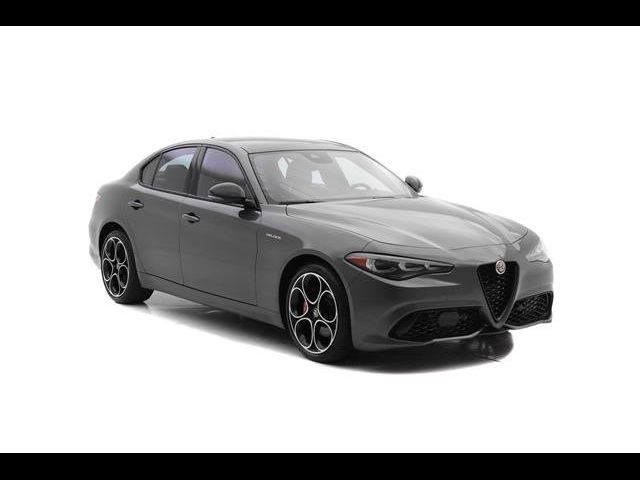 2024 Alfa Romeo Giulia Veloce