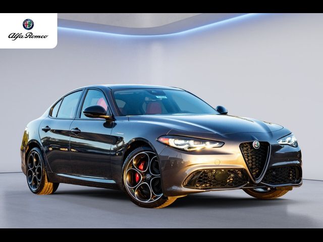 2024 Alfa Romeo Giulia Veloce