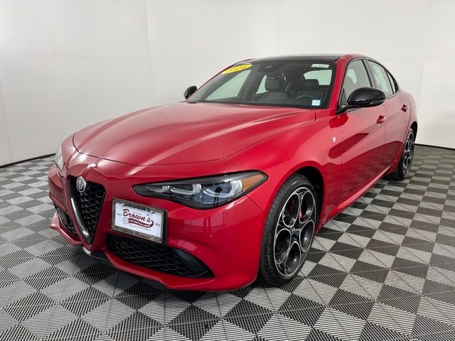 2024 Alfa Romeo Giulia Ti