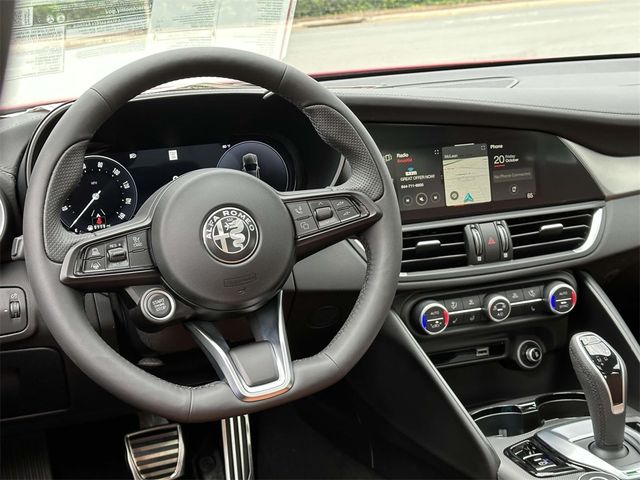 2024 Alfa Romeo Giulia Ti