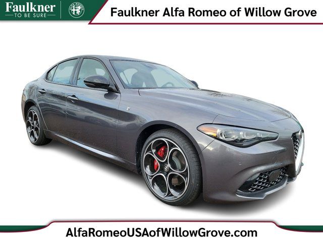 2024 Alfa Romeo Giulia Ti