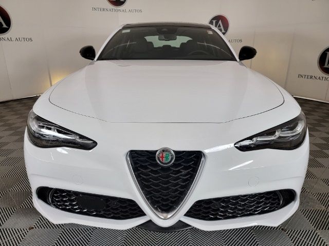 2024 Alfa Romeo Giulia Ti