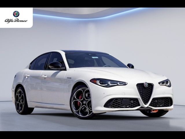 2024 Alfa Romeo Giulia Veloce