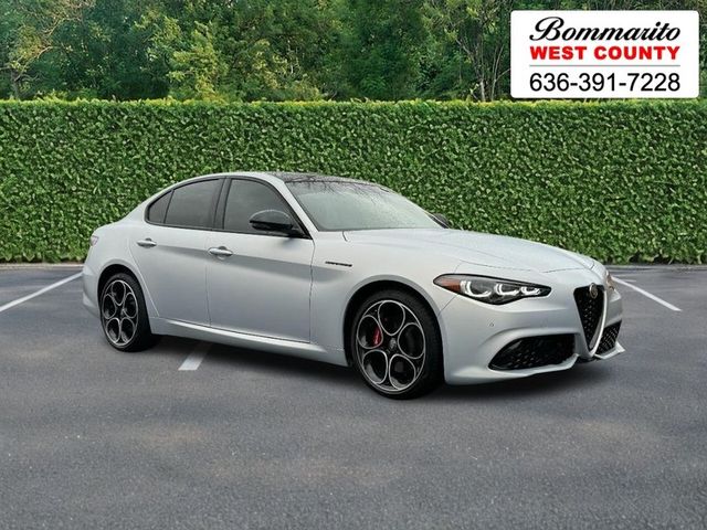 2024 Alfa Romeo Giulia Competizione