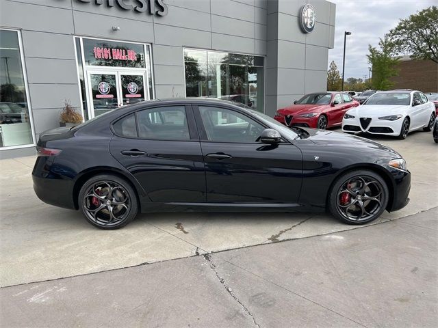 2024 Alfa Romeo Giulia Ti