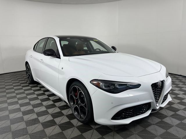 2024 Alfa Romeo Giulia Ti