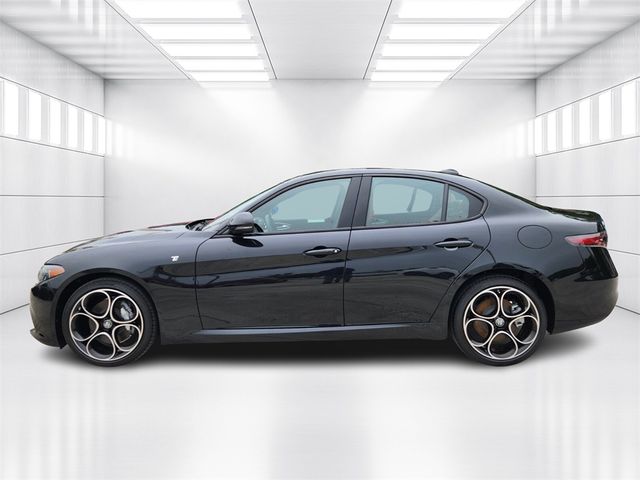 2024 Alfa Romeo Giulia Ti