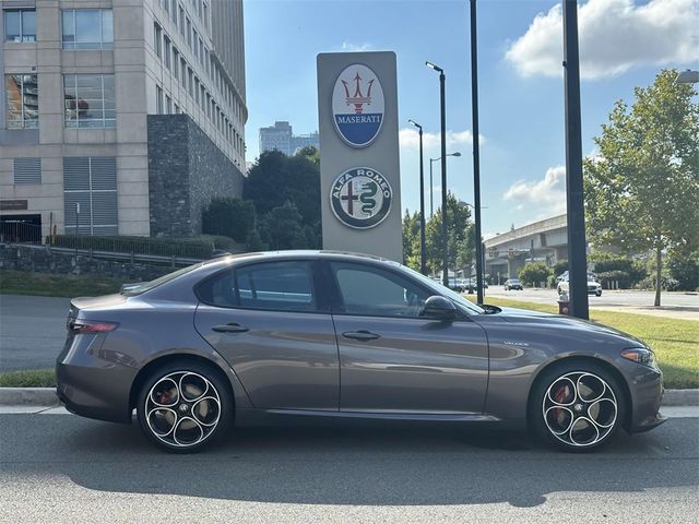 2024 Alfa Romeo Giulia Veloce