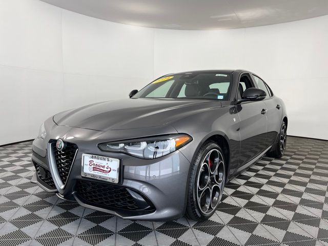 2024 Alfa Romeo Giulia Ti