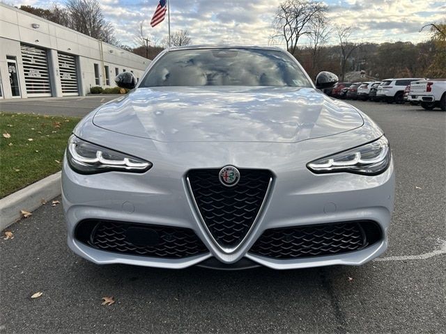 2024 Alfa Romeo Giulia Ti