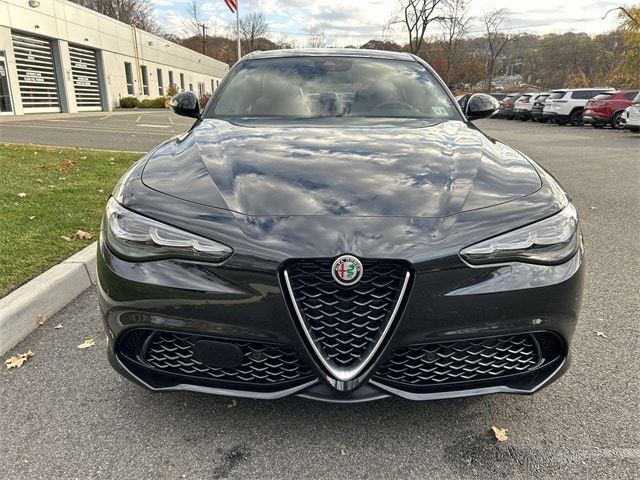 2024 Alfa Romeo Giulia Ti