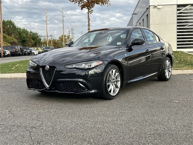 2024 Alfa Romeo Giulia Ti