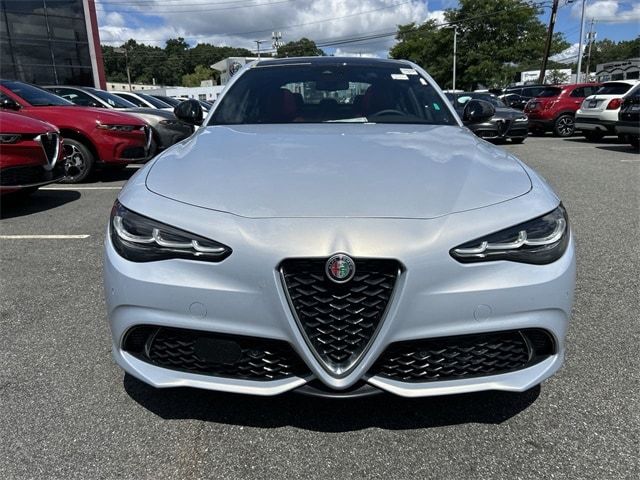 2024 Alfa Romeo Giulia Ti