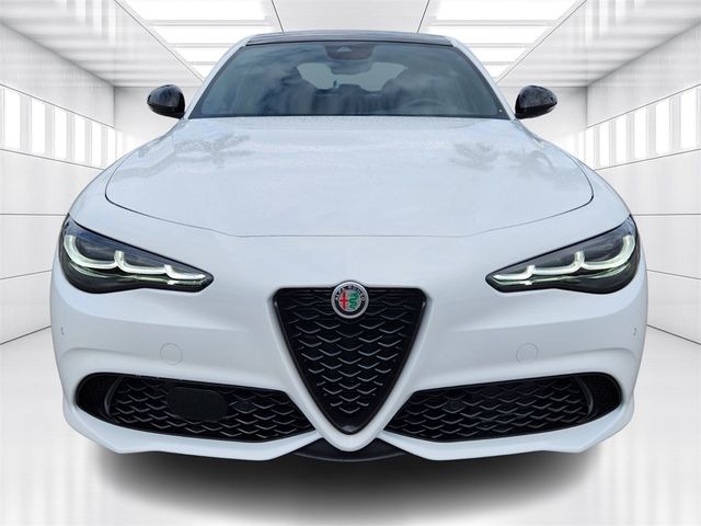 2024 Alfa Romeo Giulia Veloce