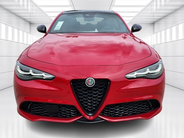 2024 Alfa Romeo Giulia Veloce