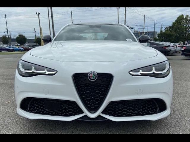 2024 Alfa Romeo Giulia Veloce