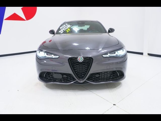 2024 Alfa Romeo Giulia Veloce