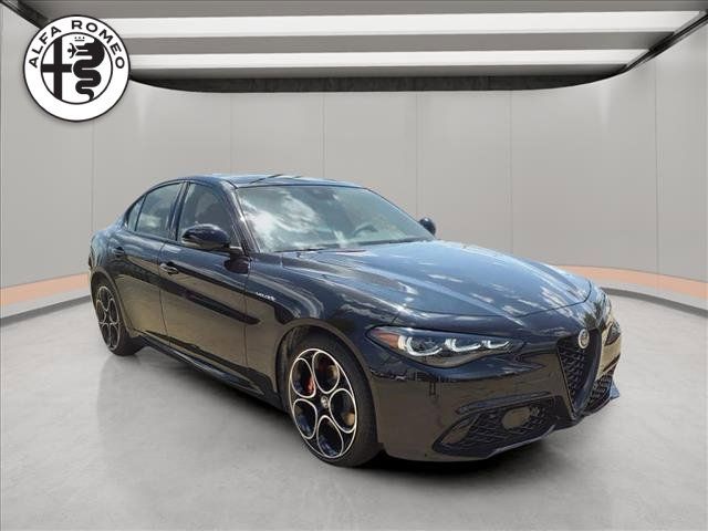 2024 Alfa Romeo Giulia Veloce