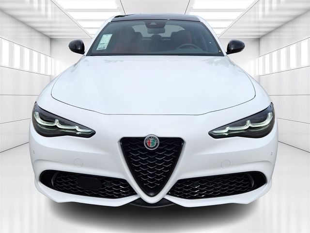 2024 Alfa Romeo Giulia Veloce