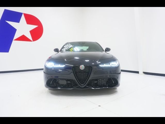 2024 Alfa Romeo Giulia Veloce