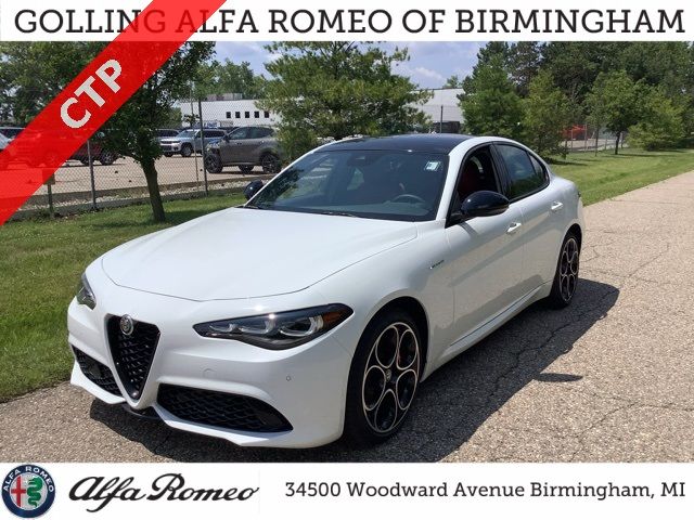 2024 Alfa Romeo Giulia Veloce