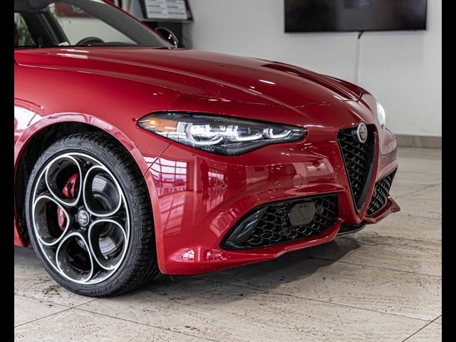 2024 Alfa Romeo Giulia Veloce