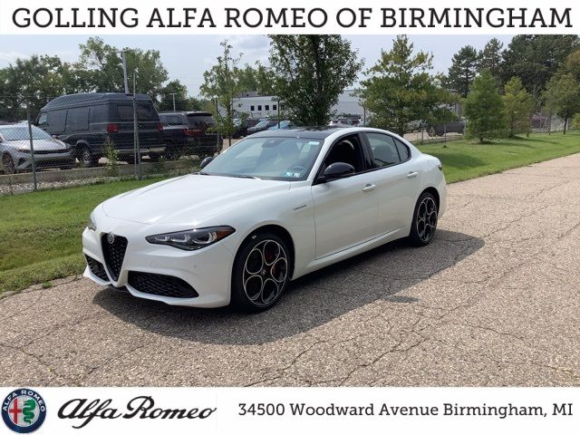 2024 Alfa Romeo Giulia Veloce