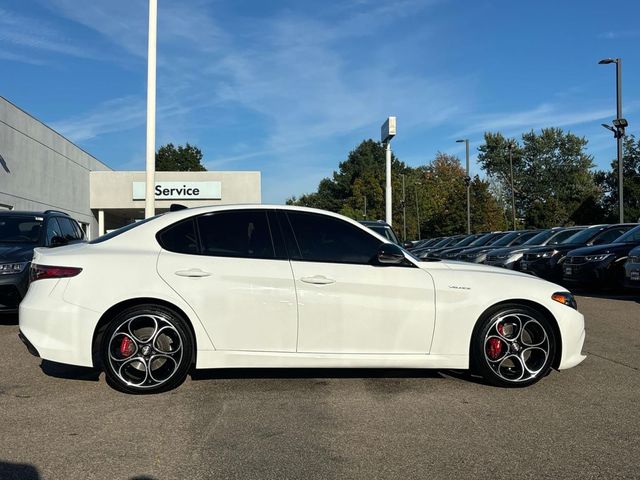 2024 Alfa Romeo Giulia Veloce