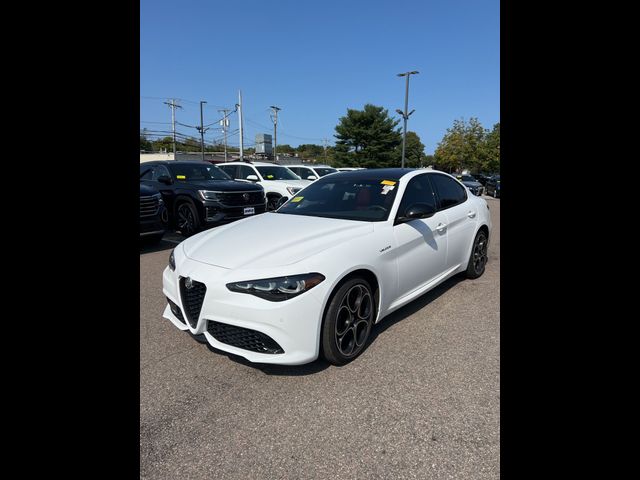 2024 Alfa Romeo Giulia Veloce