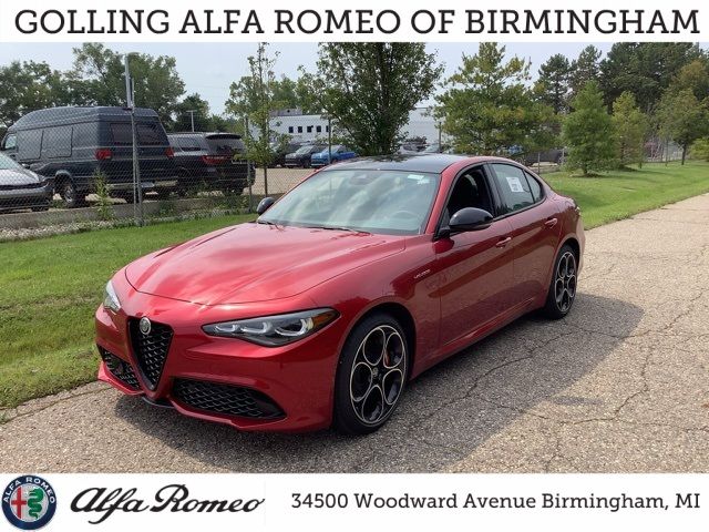 2024 Alfa Romeo Giulia Veloce