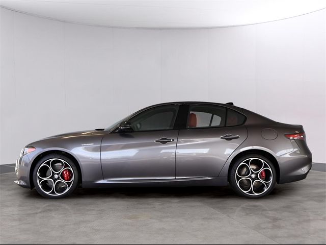 2024 Alfa Romeo Giulia Veloce