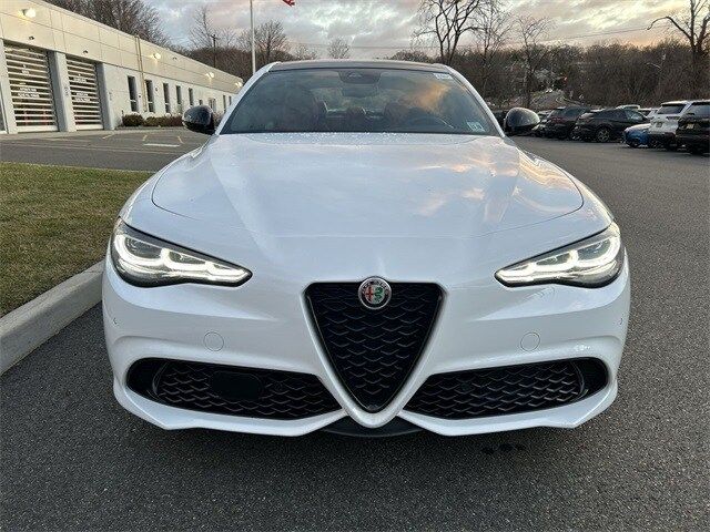 2024 Alfa Romeo Giulia Veloce