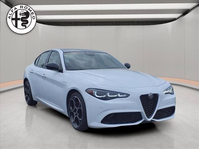 2024 Alfa Romeo Giulia Veloce