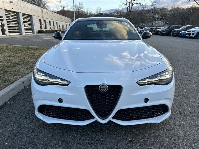 2024 Alfa Romeo Giulia Veloce