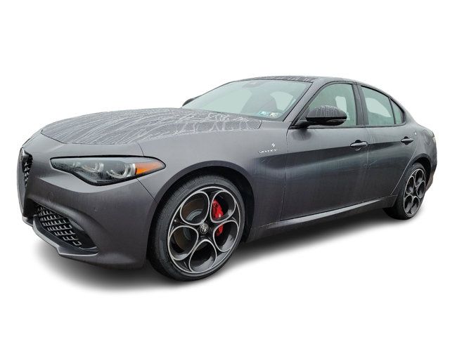 2024 Alfa Romeo Giulia Veloce