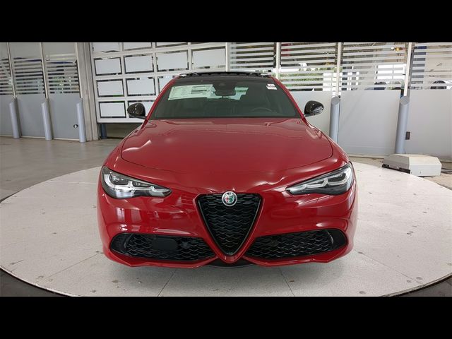 2024 Alfa Romeo Giulia Veloce