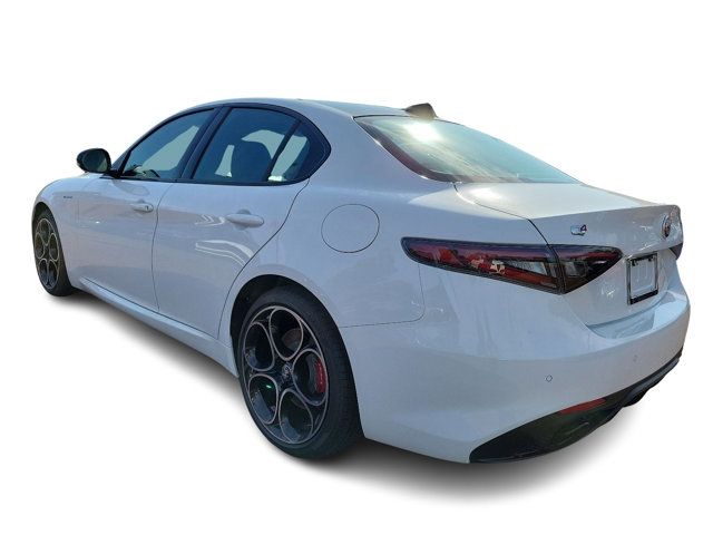 2024 Alfa Romeo Giulia Veloce