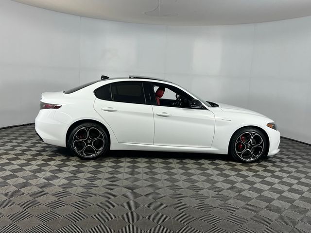 2024 Alfa Romeo Giulia Veloce