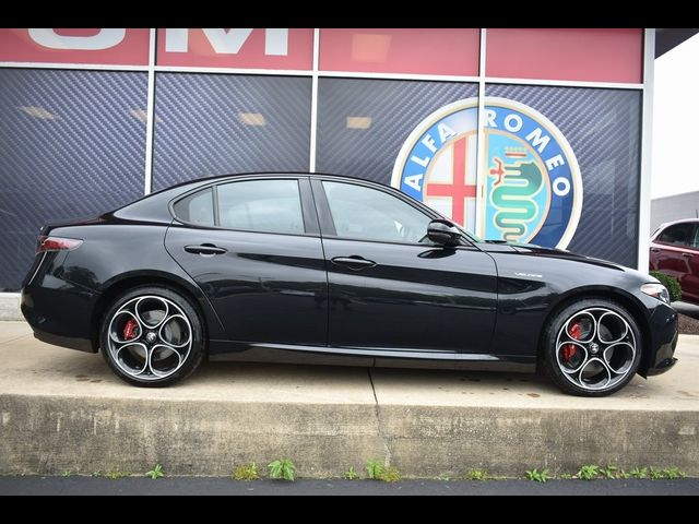 2024 Alfa Romeo Giulia Veloce