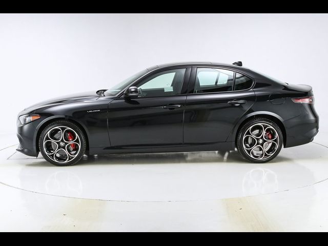 2024 Alfa Romeo Giulia Veloce