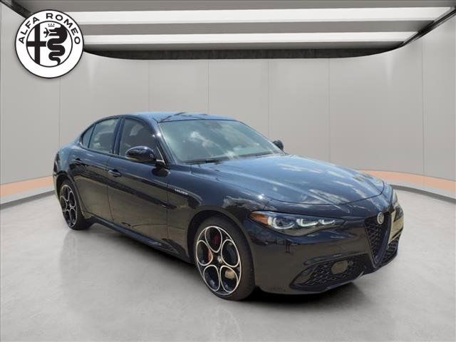 2024 Alfa Romeo Giulia Veloce