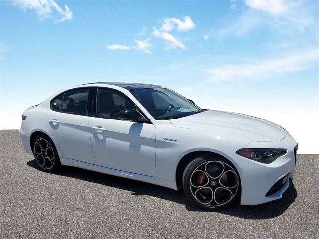 2024 Alfa Romeo Giulia Veloce