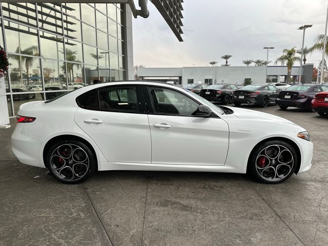 2024 Alfa Romeo Giulia Veloce