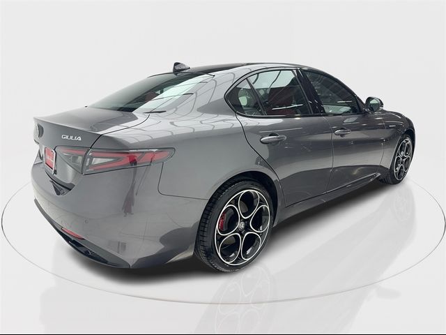 2024 Alfa Romeo Giulia Veloce