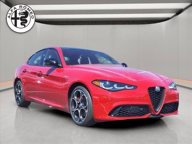 2024 Alfa Romeo Giulia Veloce