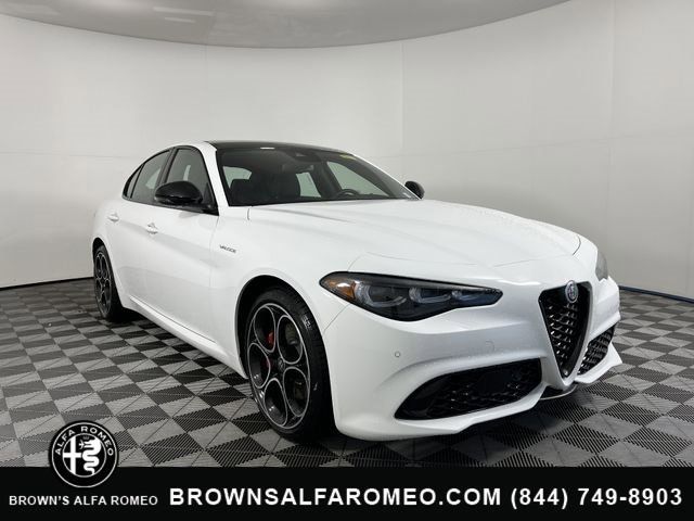 2024 Alfa Romeo Giulia Veloce