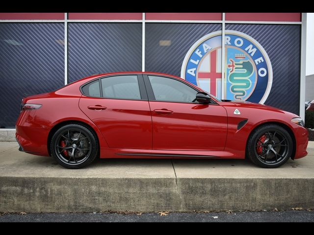 2024 Alfa Romeo Giulia Quadrifoglio