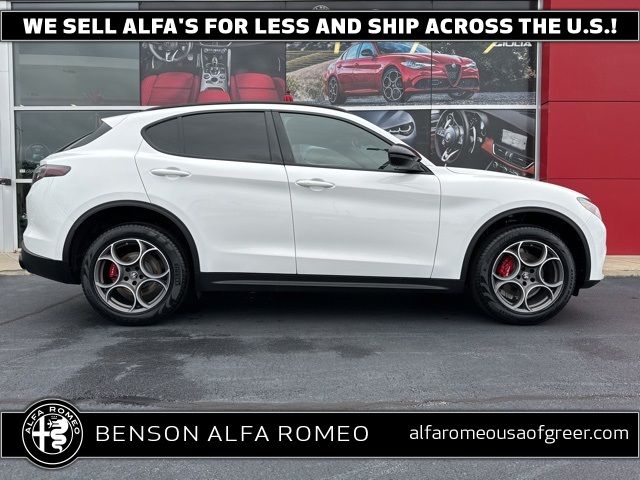 2024 Alfa Romeo Stelvio Sprint